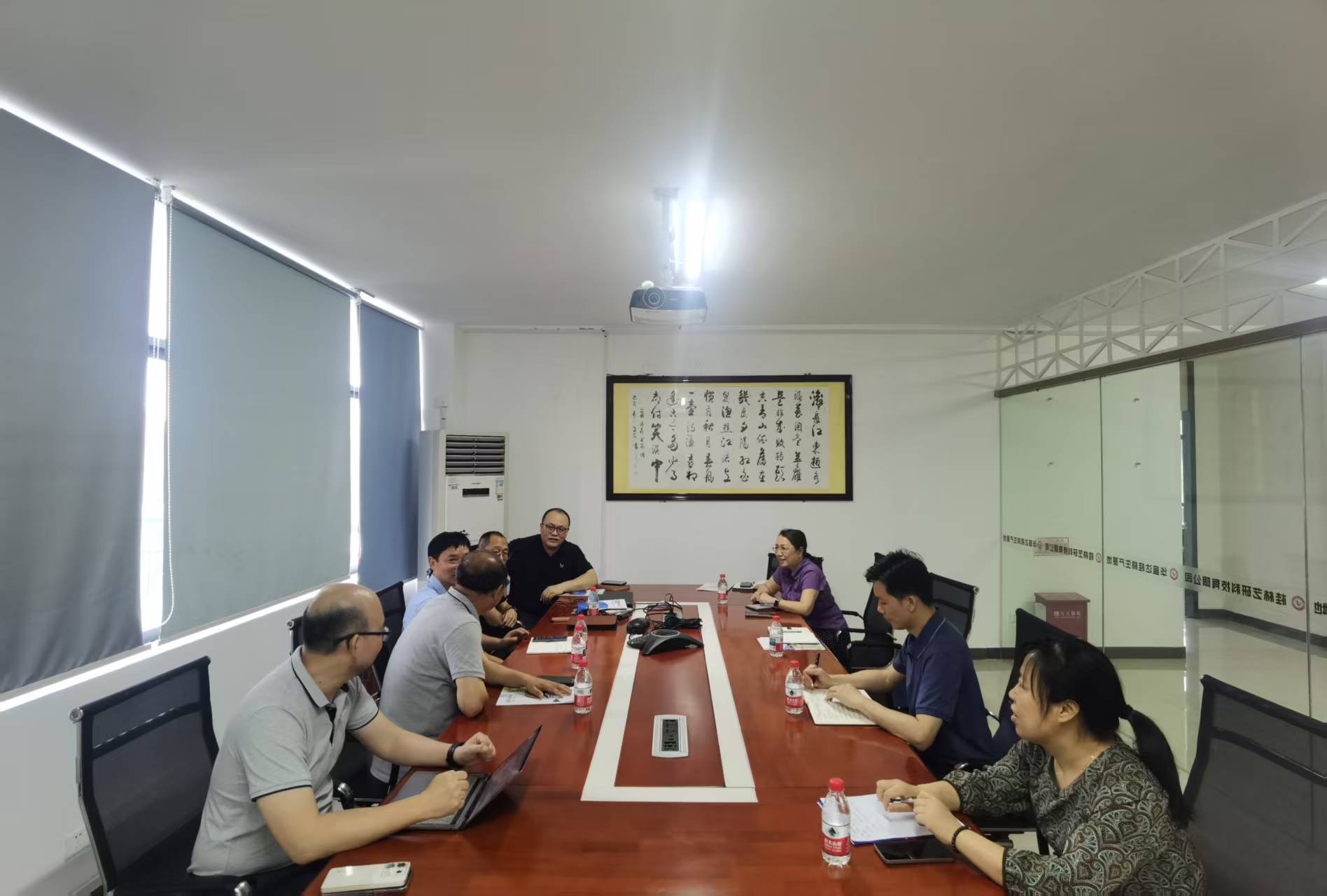 科研院组织专家团队带队赴桂林艺研科技公司开展产学研合作调研-科技处-桂林理工大学